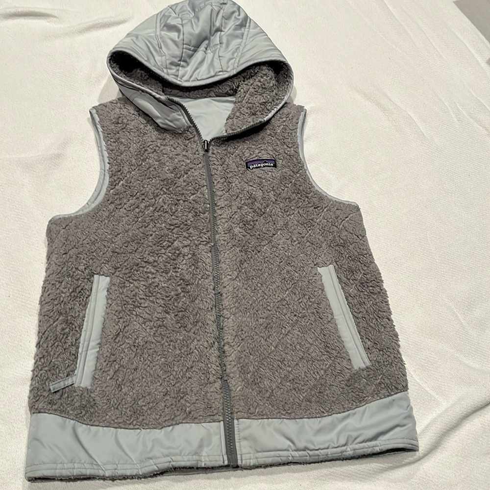 Reversible vest
